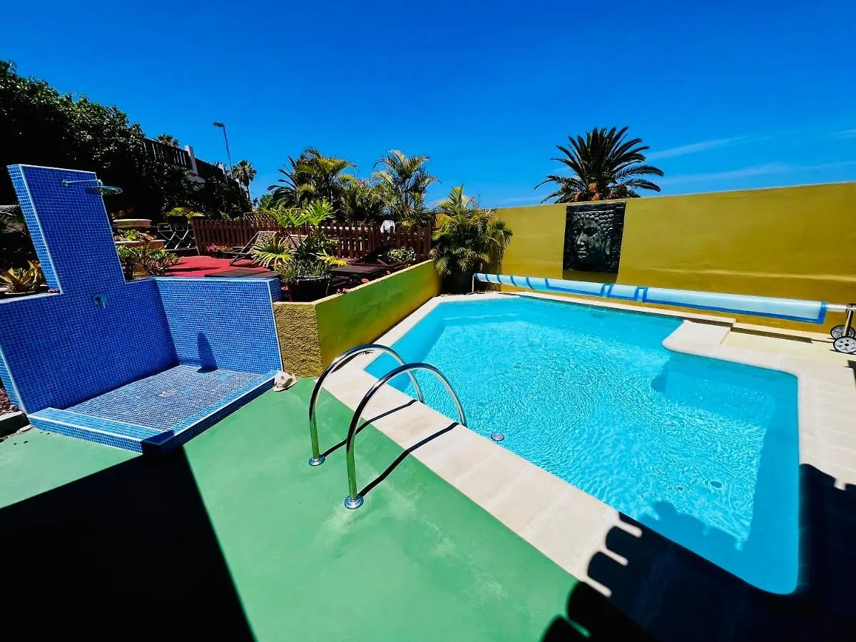 Villa Con Piscina Climatizada Y Vistas Al Mar Puntillo Del Sol 0*,  Spanien